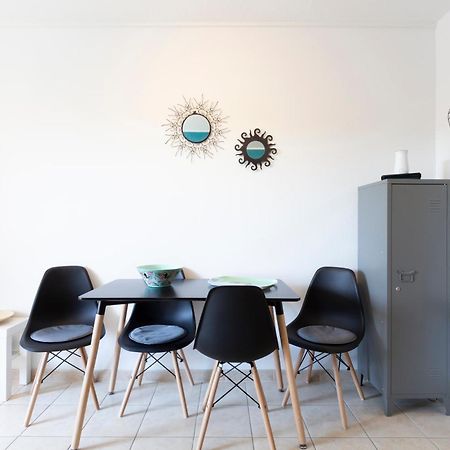 Chez Alexandra - Elegant Studio Avec Parking A Proximite Des Plages 라그랑모트 외부 사진