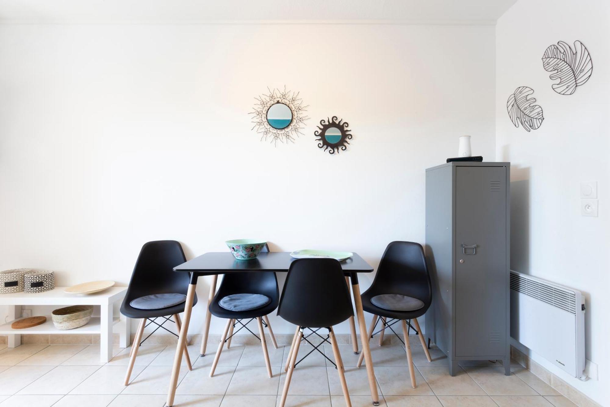 Chez Alexandra - Elegant Studio Avec Parking A Proximite Des Plages 라그랑모트 외부 사진