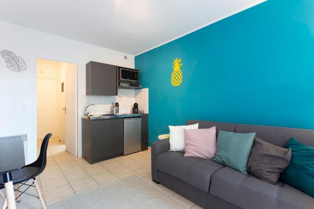 Chez Alexandra - Elegant Studio Avec Parking A Proximite Des Plages 라그랑모트 외부 사진
