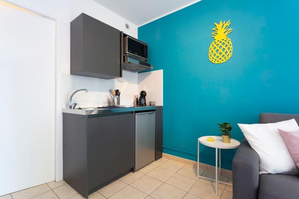 Chez Alexandra - Elegant Studio Avec Parking A Proximite Des Plages 라그랑모트 외부 사진